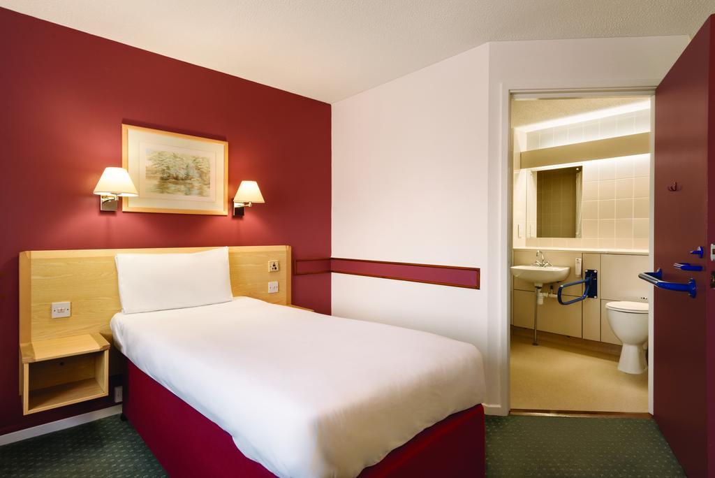 Days Inn Hotel Bradford - Leeds Brighouse Quarto foto